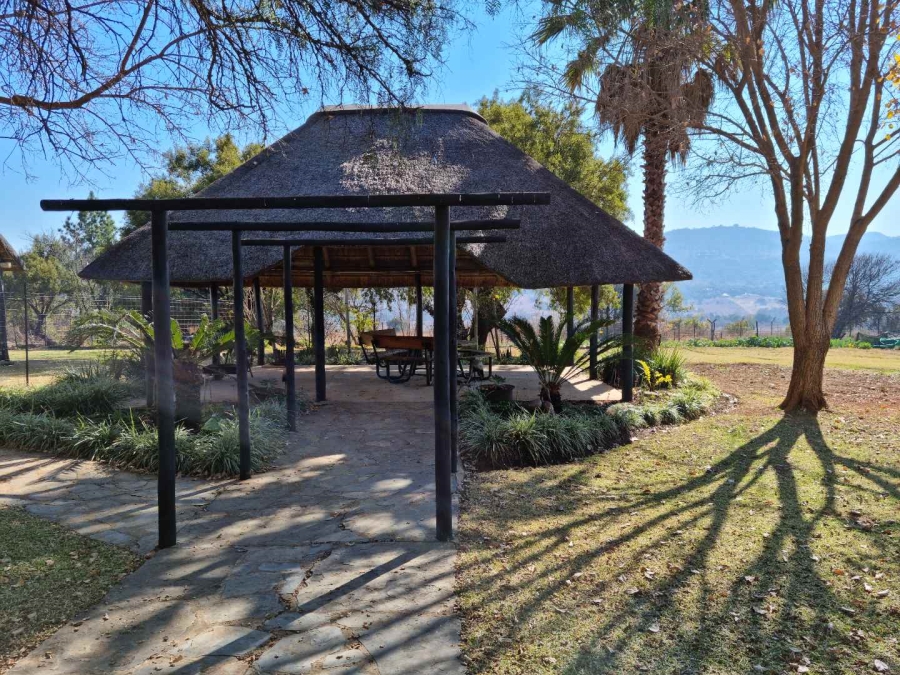 9 Bedroom Property for Sale in Hartbeespoort Rural North West